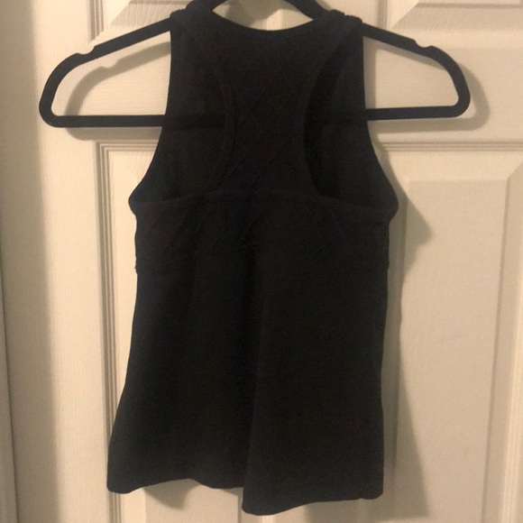 Lululemon Tank - Picture 4 of 5